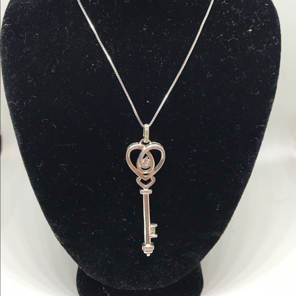 Sterling Silver 925 skeleton key pendant necklace